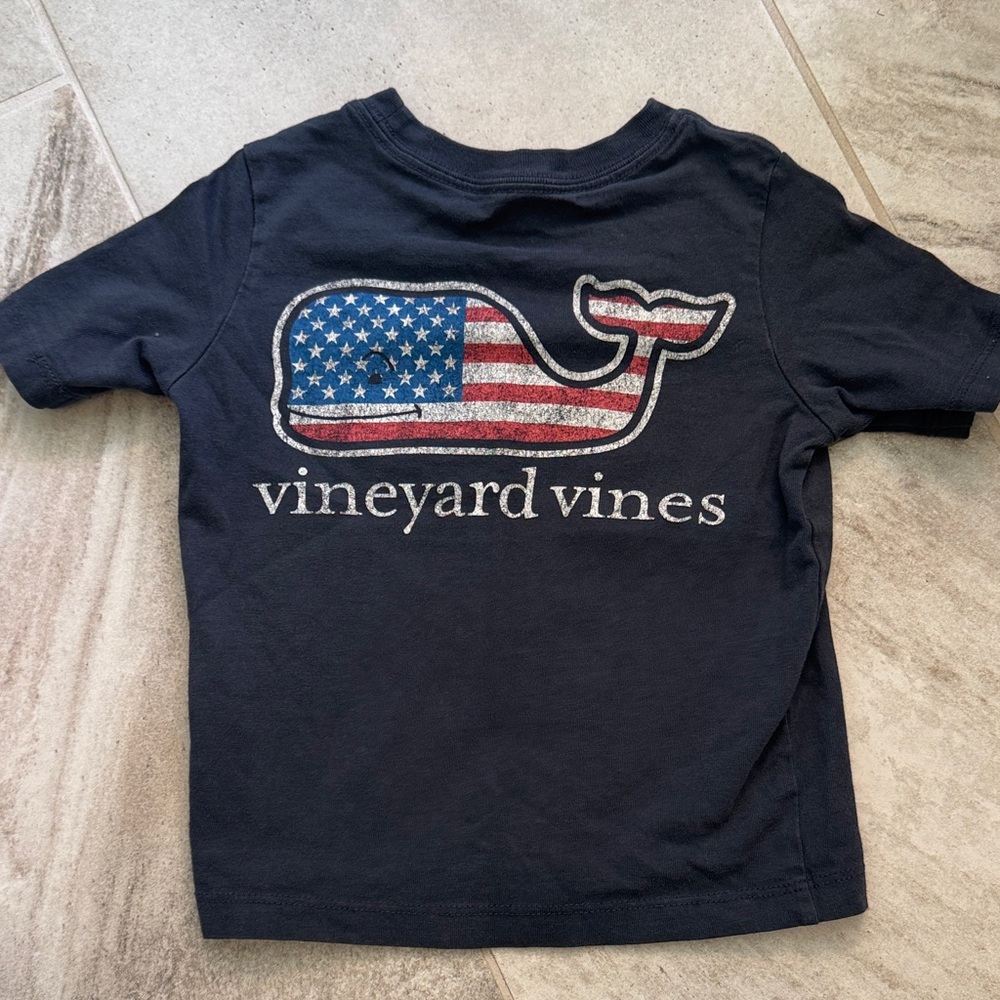 Vineyard Vines Kids T-Shirt with American Flag Whale